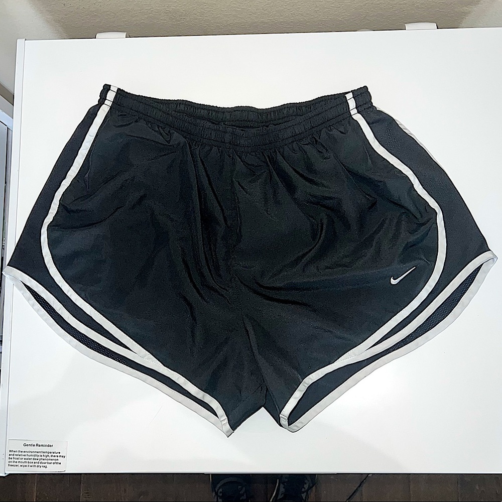 NIKE DRI-FIT 4 Pairs of Size X Large Running Shorts Navy Blue Black Turquoise